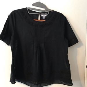 Old Navy black top👑